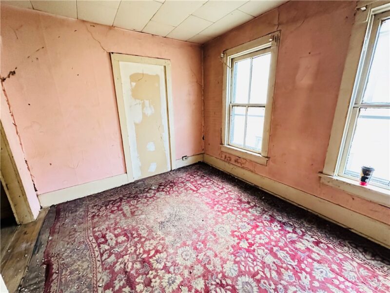 222 S Jefferson St — photo 6