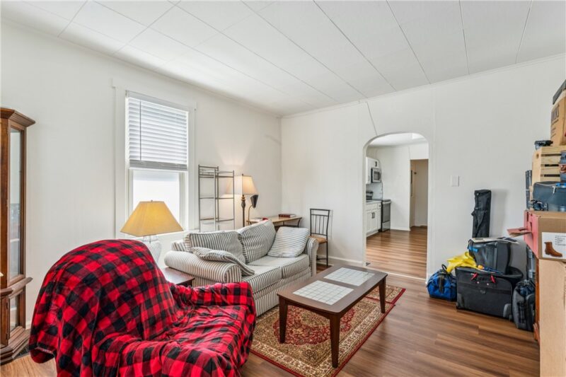 304 W Poland Ave — photo 6