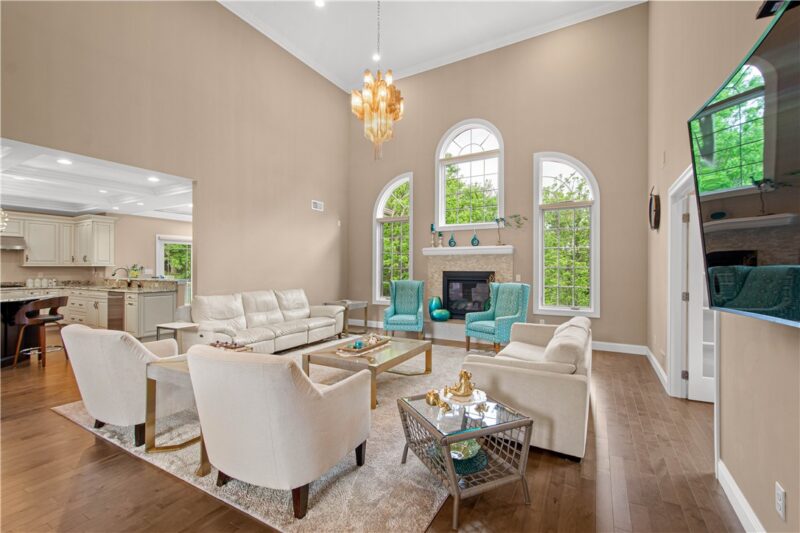 1820 Winchester Dr — photo 6