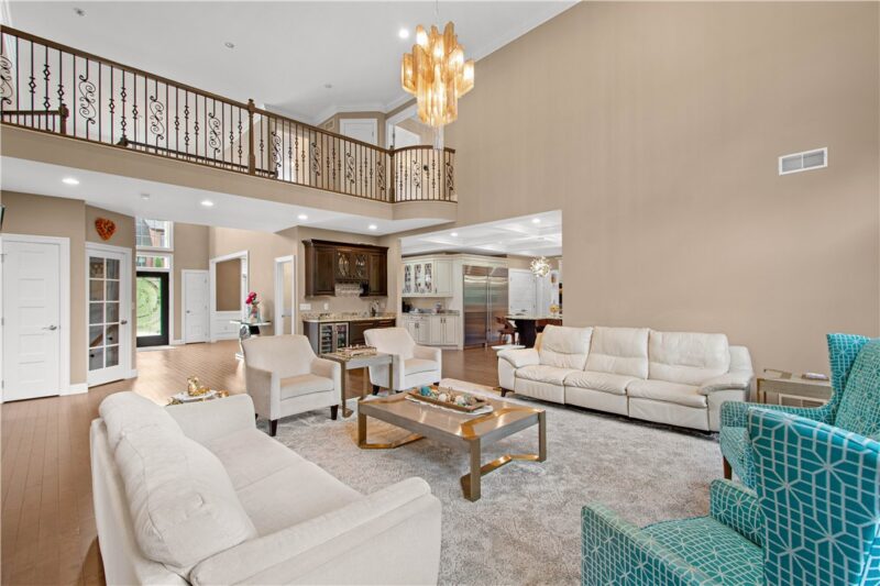 1820 Winchester Dr — photo 7