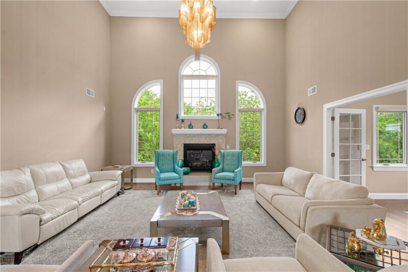 1820 Winchester Dr — photo 8