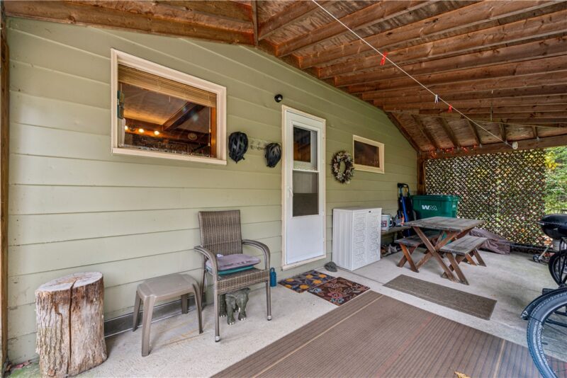 211 Ironwood Rd — photo 3