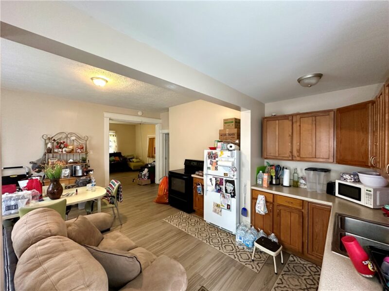 602 Court St — photo 7