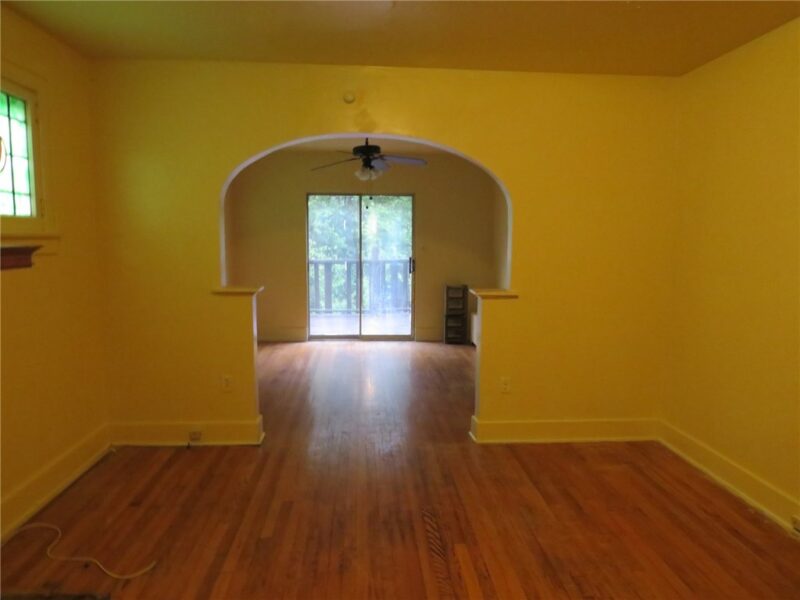 423 Braddock Rd — photo 5