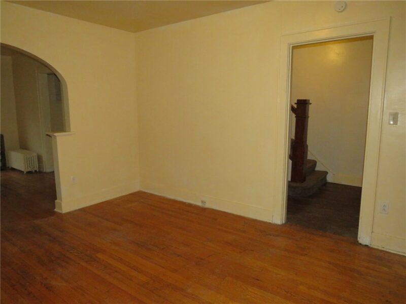 423 Braddock Rd — photo 6