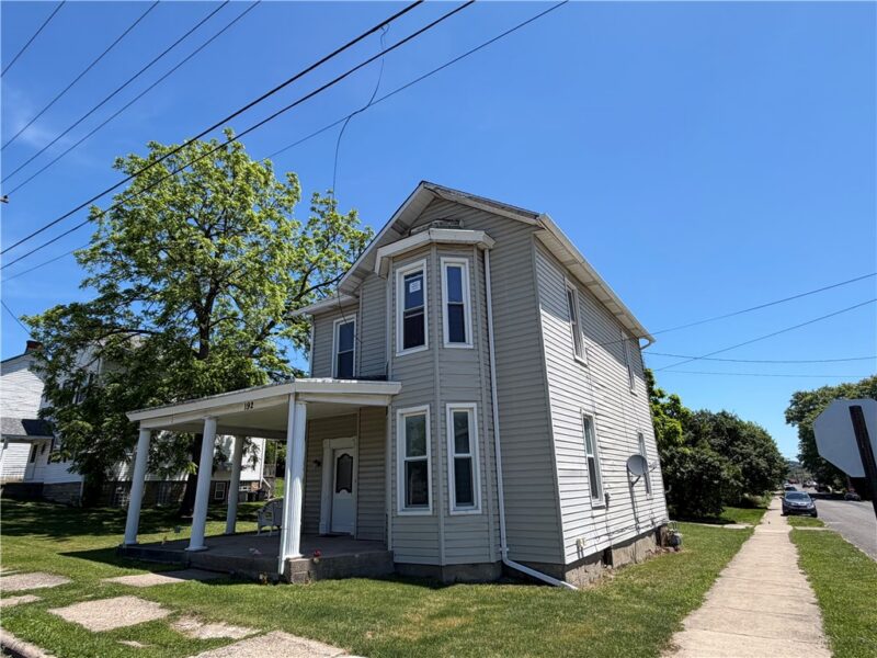 192 S Richhill Street — photo 2