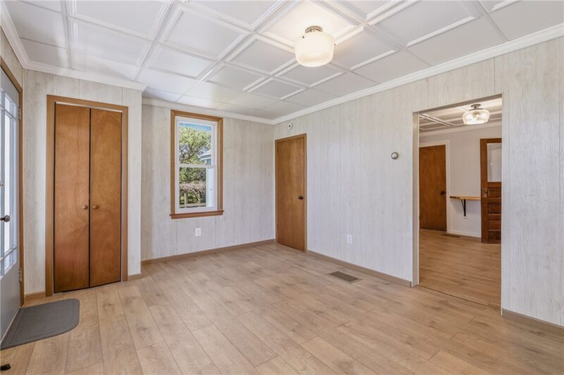618 First Ave — photo 7