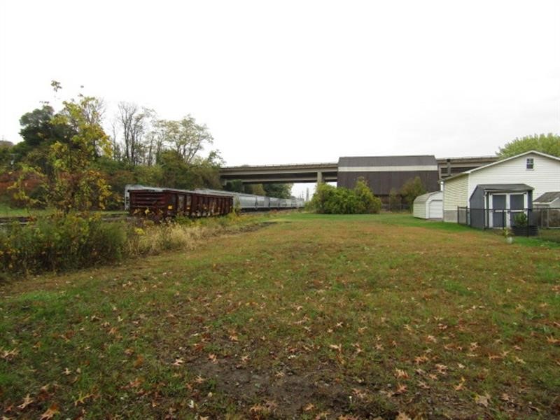 203 E Madison Ave — photo 2