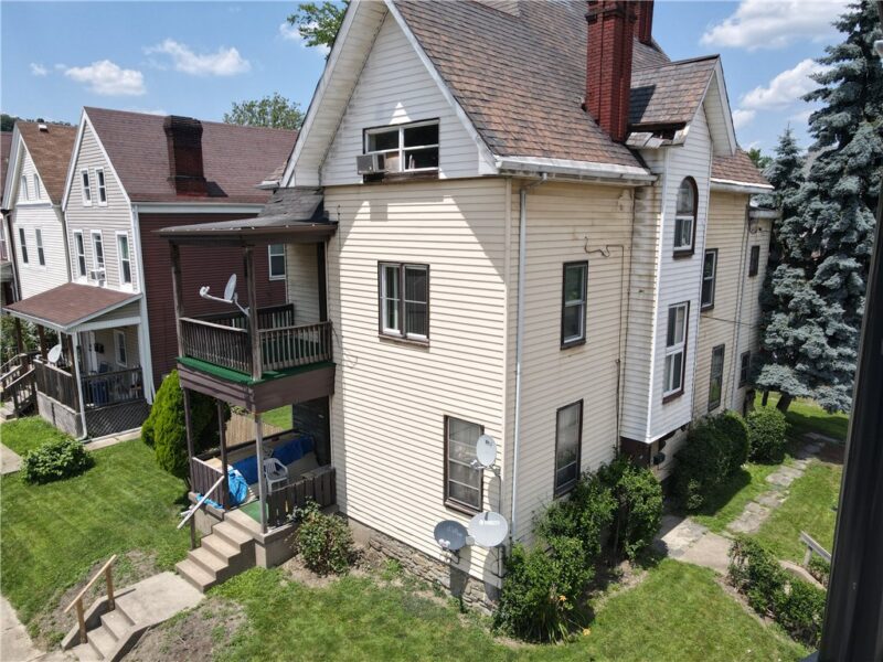 5727 Rural St — photo 2