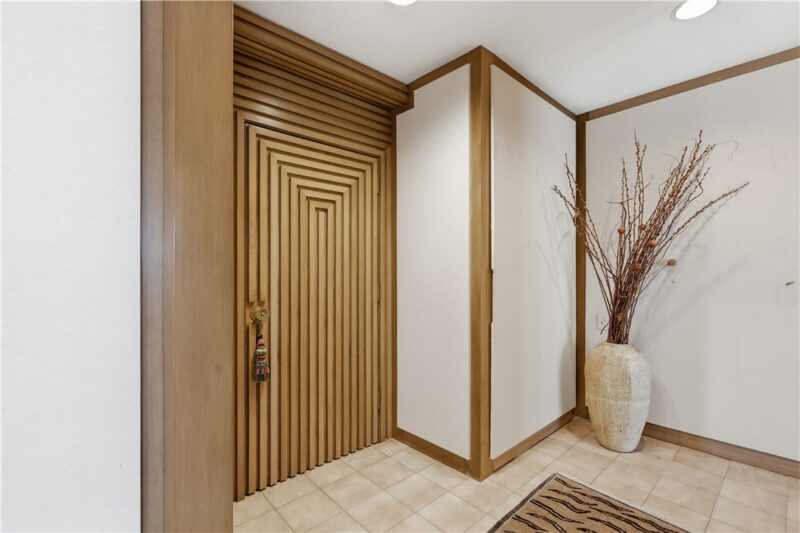 128 N Craig 416 — photo 4