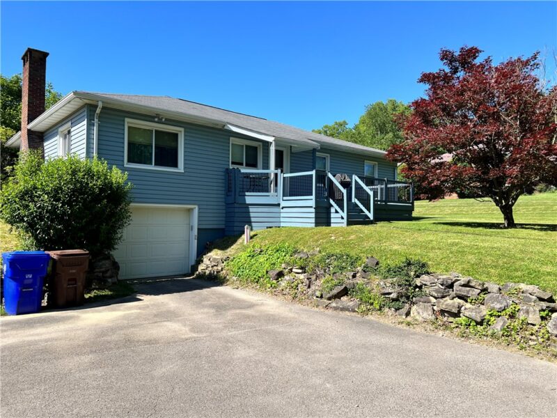 11 Evergreen Dr — photo 5