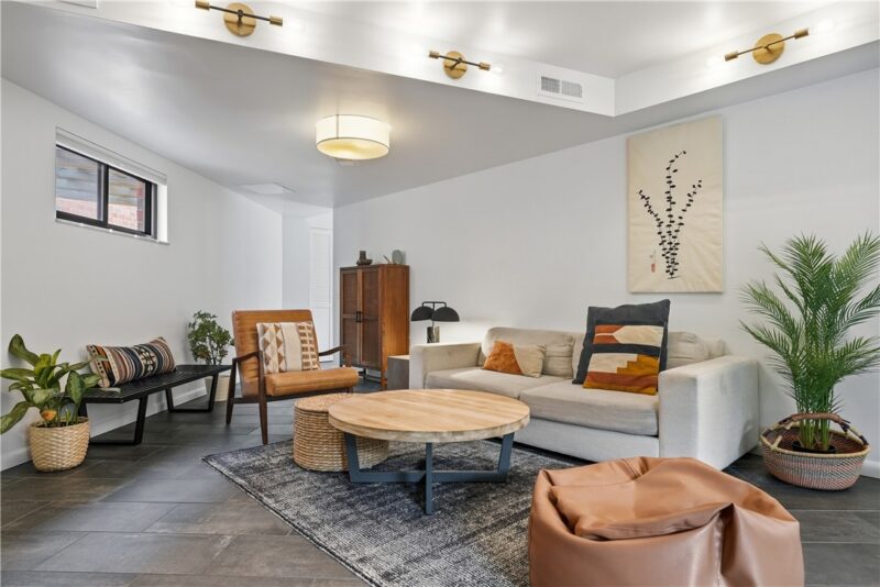 5545 Forbes Ave G — photo 2