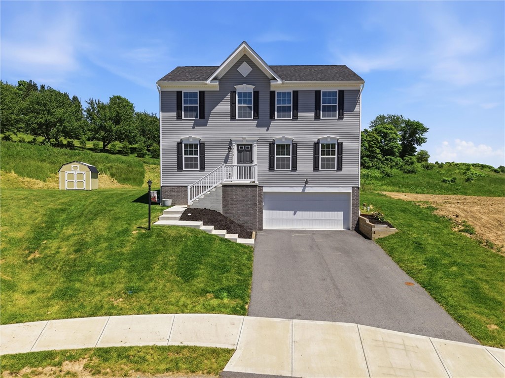 714 Dahlia Drive — photo 1