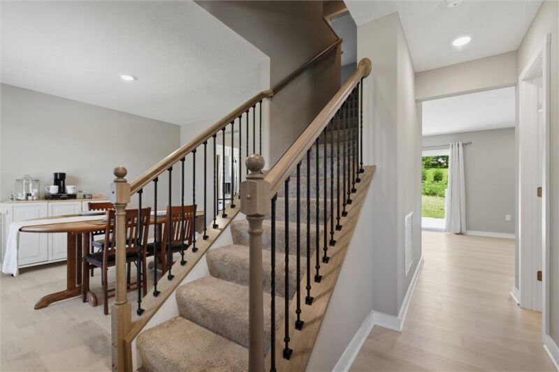 714 Dahlia Drive — photo 7
