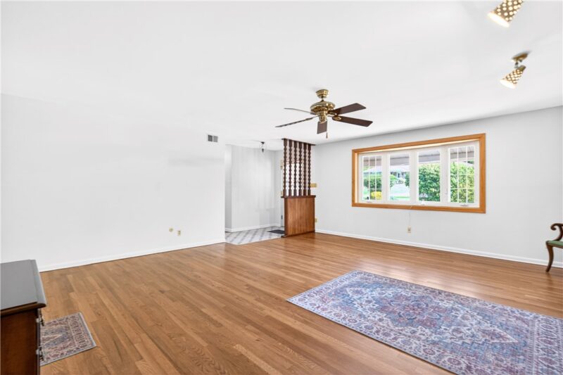 170 Crawford Lane — photo 7