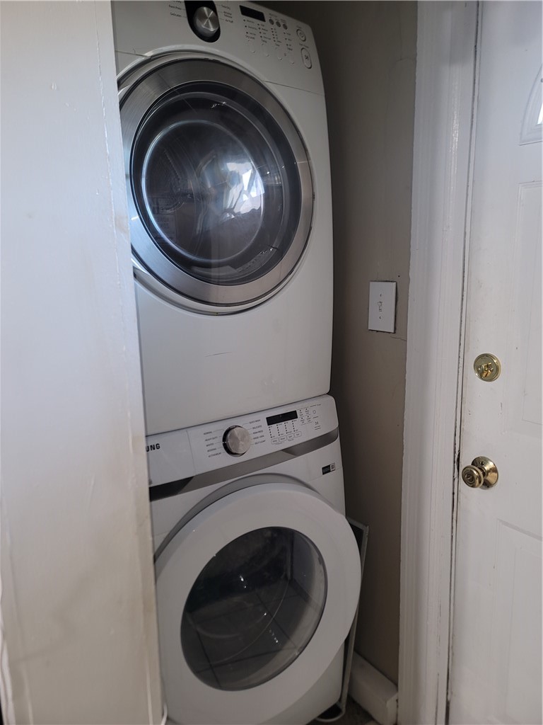 121 S 12th St — photo 3