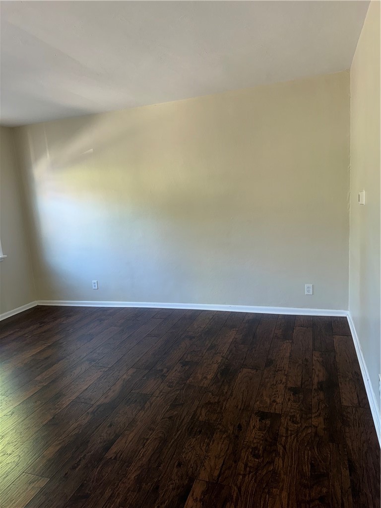 51 Sterling St — photo 4