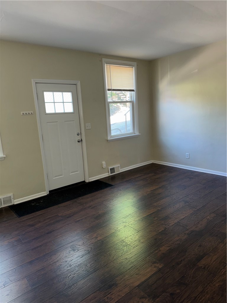 51 Sterling St — photo 5