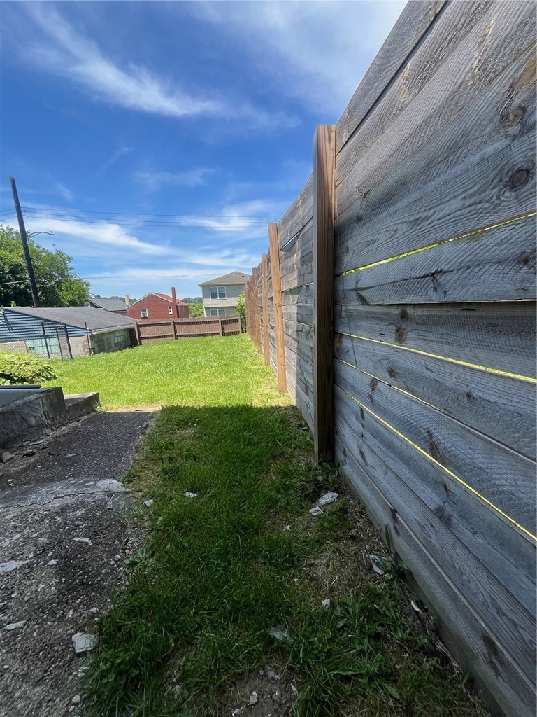 223 E 14th Ave — photo 3