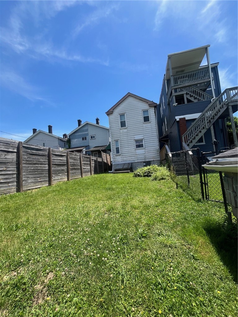 223 E 14th Ave — photo 5