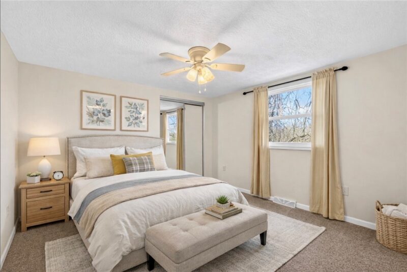 13 Sampson Avenue — photo 4