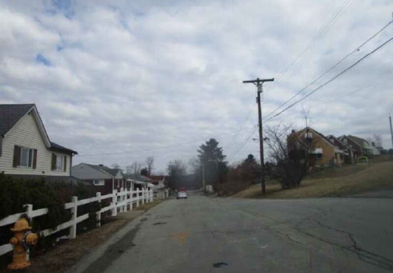 1860 Ohio Ave — photo 3