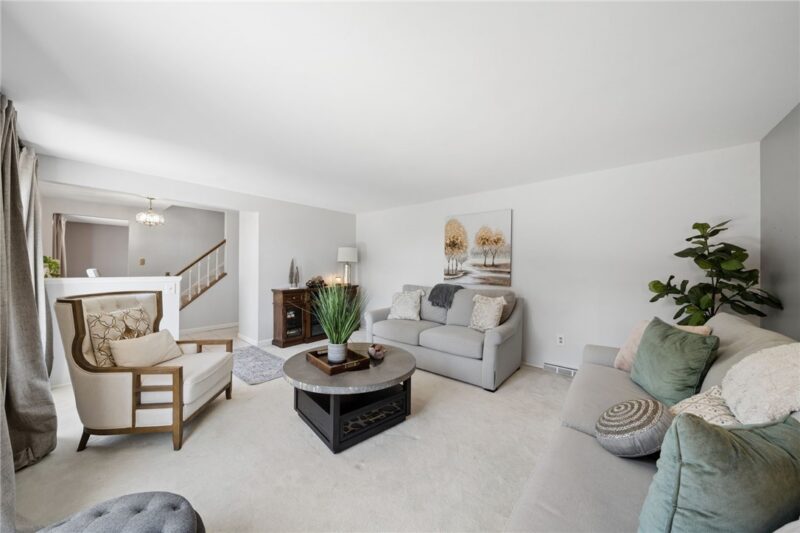 309 Toura Drive — photo 4