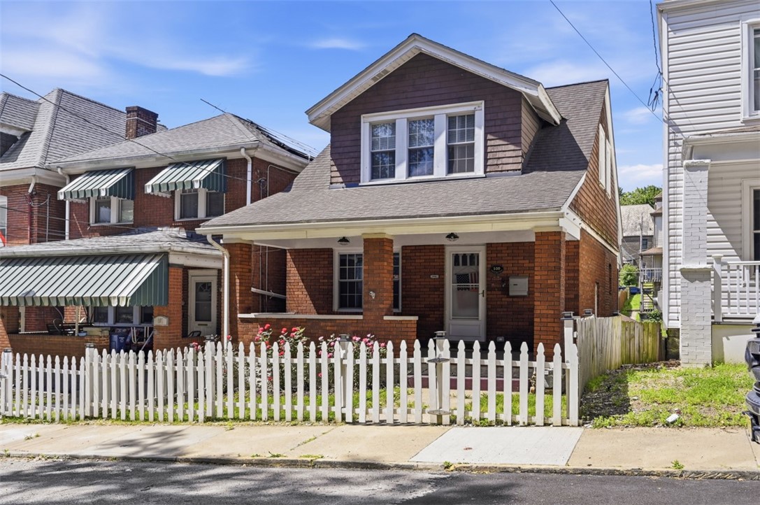 109 Clairtonica St — photo 1
