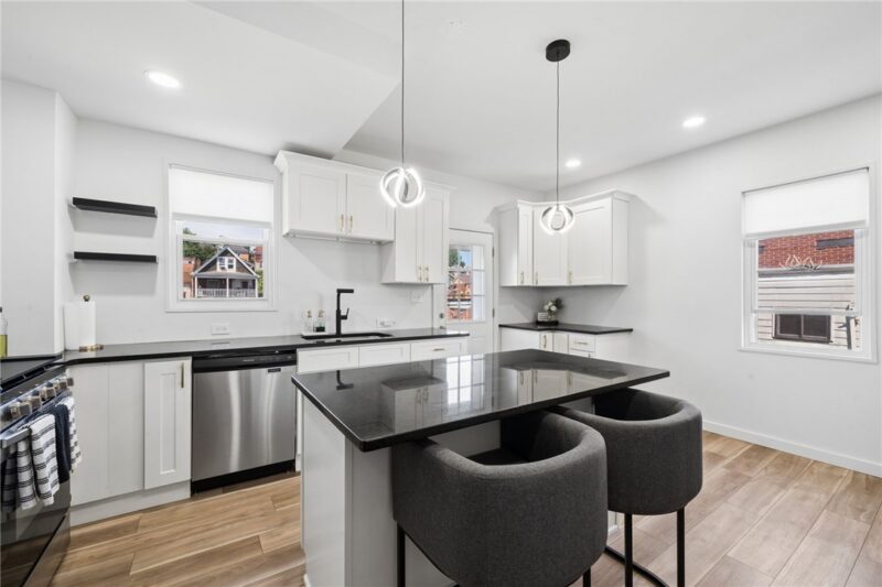 305 Onyx Ave — photo 7
