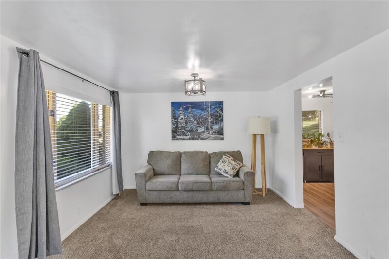 384 Orr Avenue — photo 7