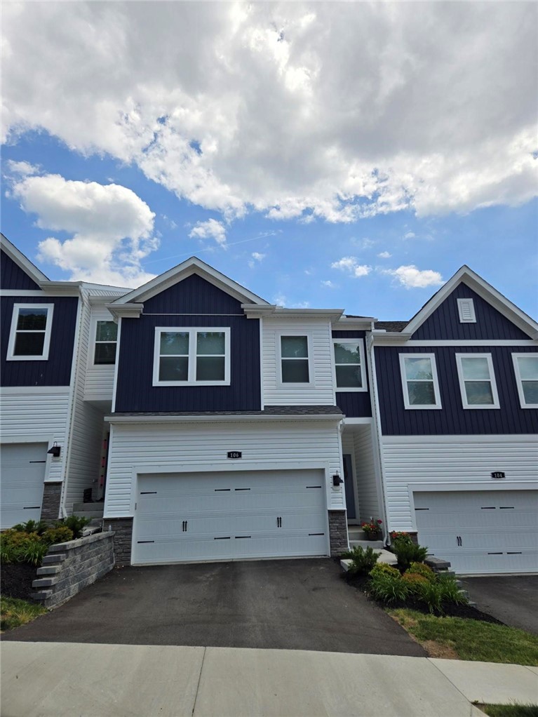 206 Paddock Lane — photo 1
