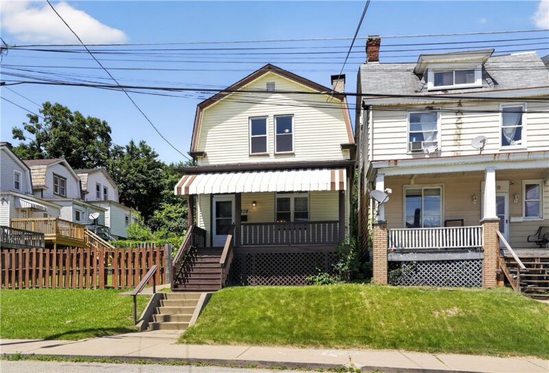 308 Rustic Ave — photo 5