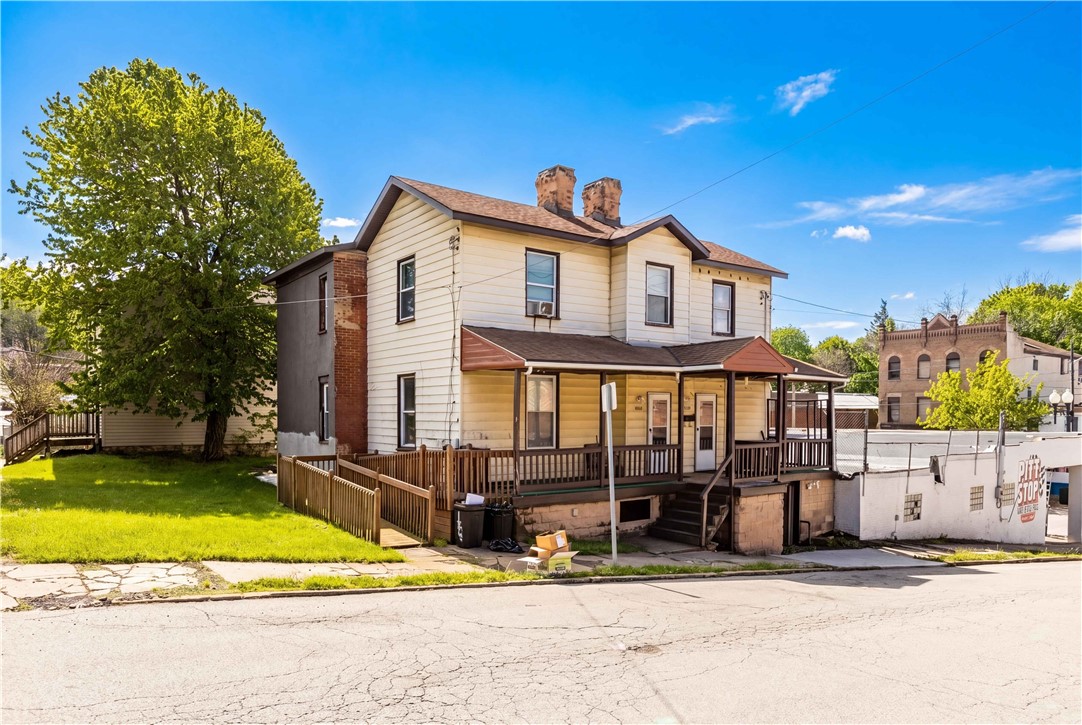1004-1006 Coal Street — photo 1