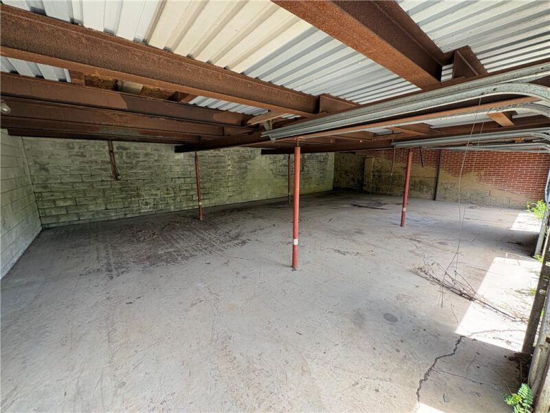 5479 Route 422 Hwy — photo 2