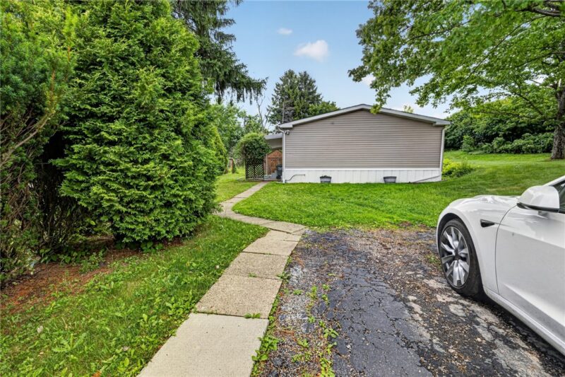 914 Chester Dr — photo 4