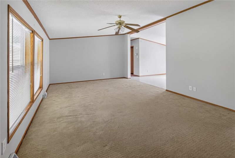 914 Chester Dr — photo 7