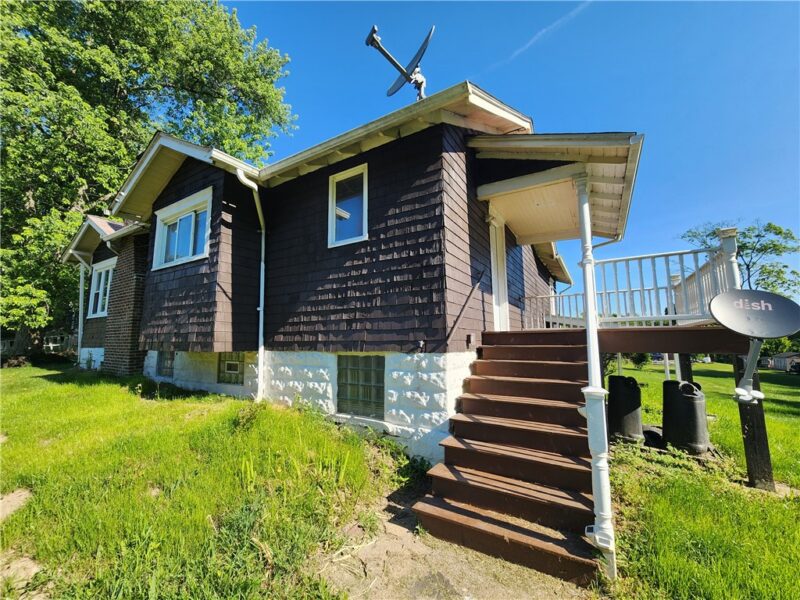 634 Scotland Ln — photo 5