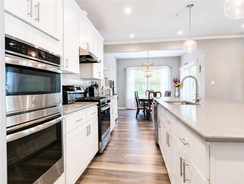380 Trinity Way — photo 8