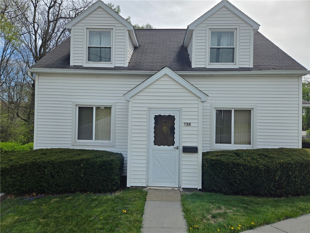 728 Margaret Street — photo 1