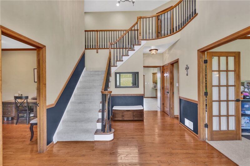 7 Hawthorne Ln — photo 5