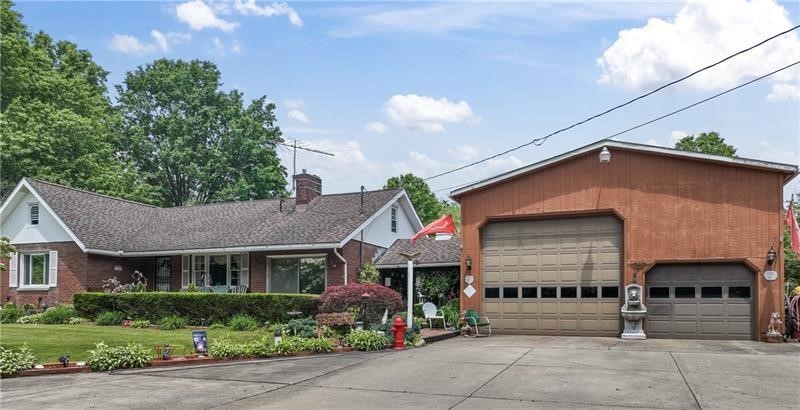 2102 Darlington Road — photo 2