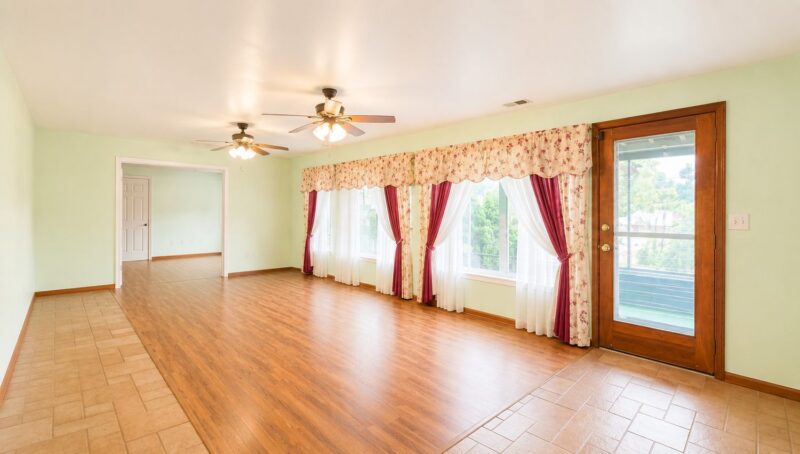 2843 Leechburg ROAD — photo 3