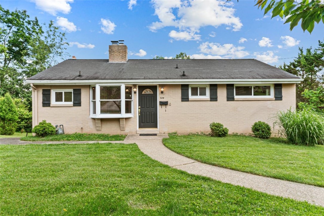504 Long Dr — photo 1