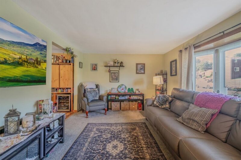 3804 Cynthia Dr — photo 8