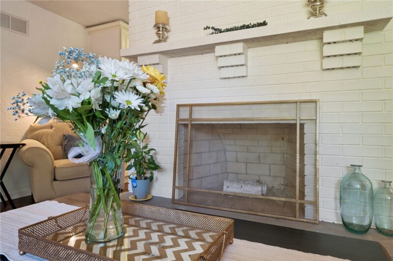1000 WEIR DR — photo 4