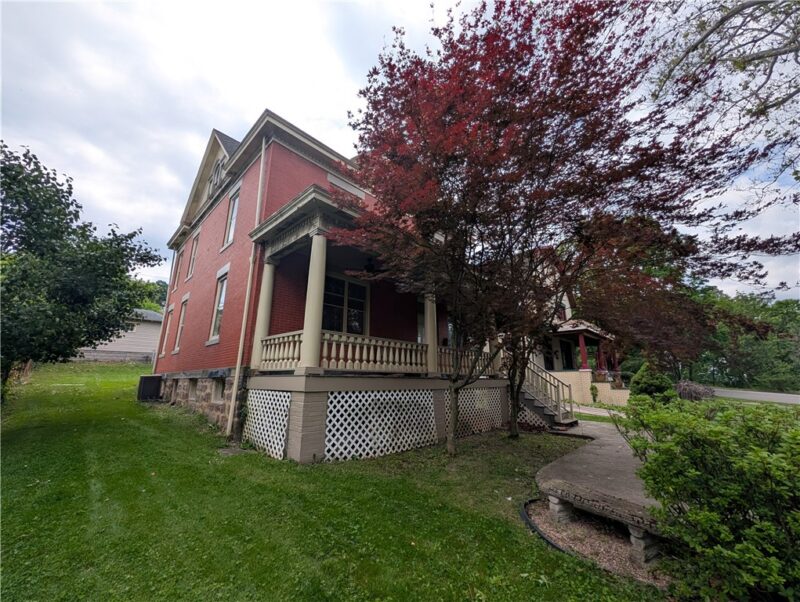 211 Wills Rd — photo 4