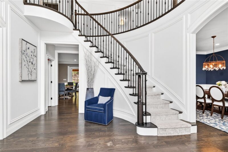 1809 Winchester Dr — photo 4