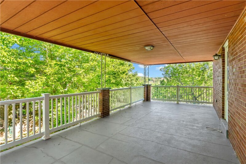 146 Westward Ho Dr — photo 3
