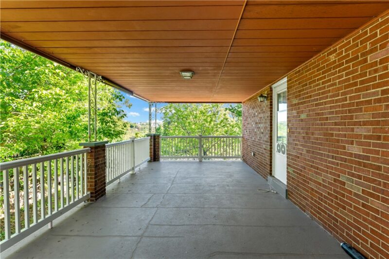 146 Westward Ho Dr — photo 4