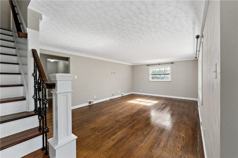146 Westward Ho Dr — photo 6